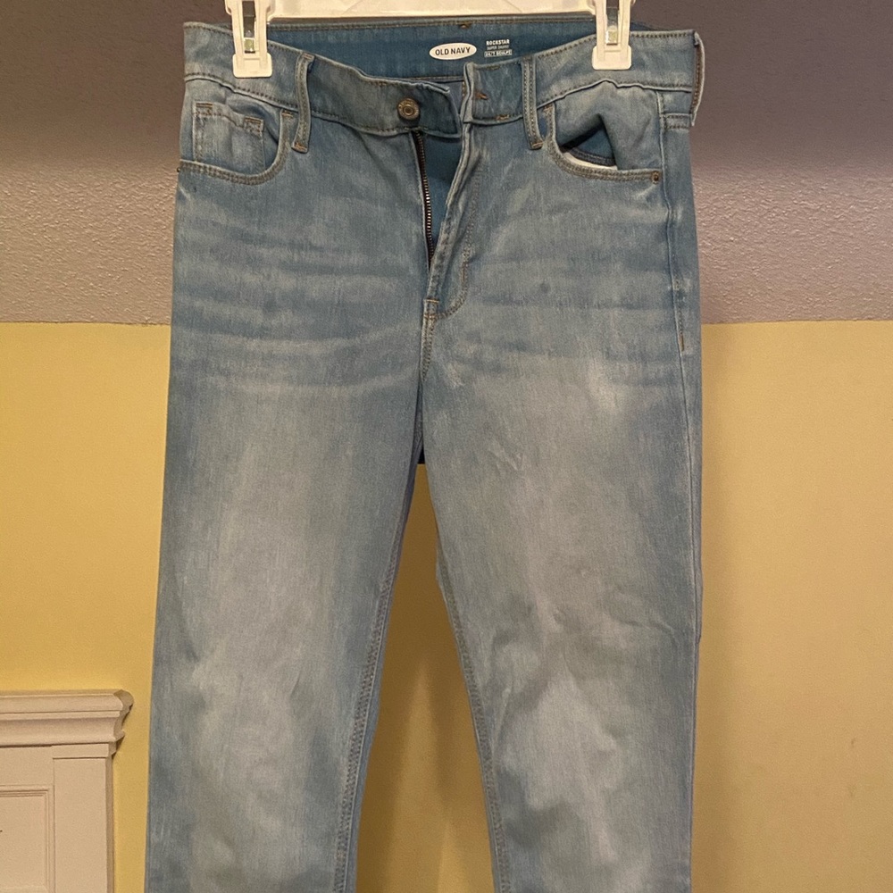 Old Navy Rockstar Super Skinny Jeans 24/7 Sculpt